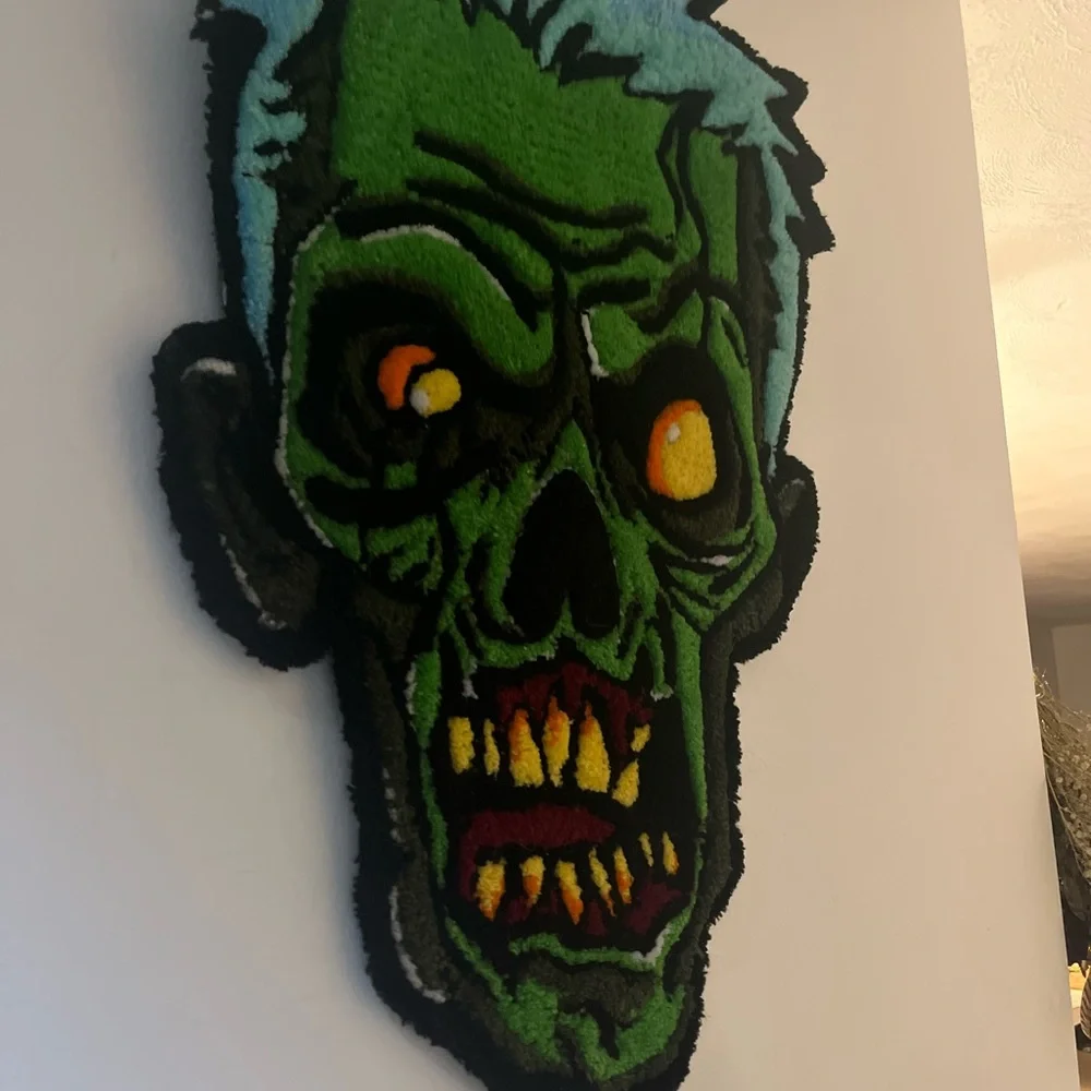 Handmade Zombie Face Wall Rug - Picture 12 of 16